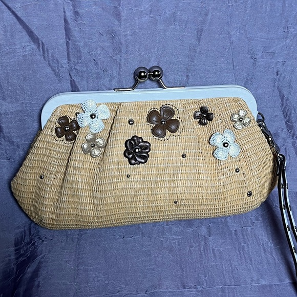 Coach Natalie Tea Rose Straw Kisslock Clutch Wristlet - Picture 7 of 13